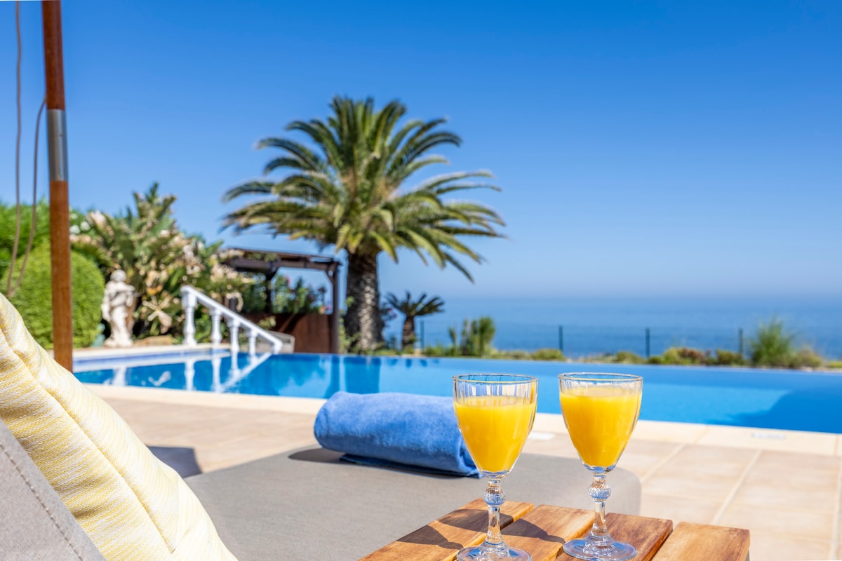 Villa Praia Verde overview 2