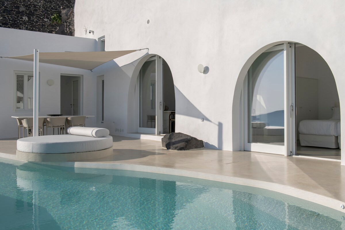 Villa Thira 4