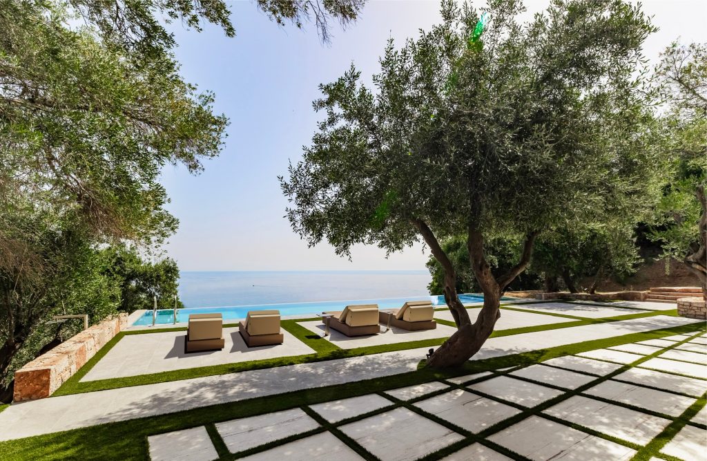 Villa Kassiopi 4