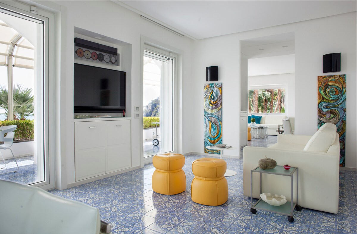 Villa Fortino overview 3