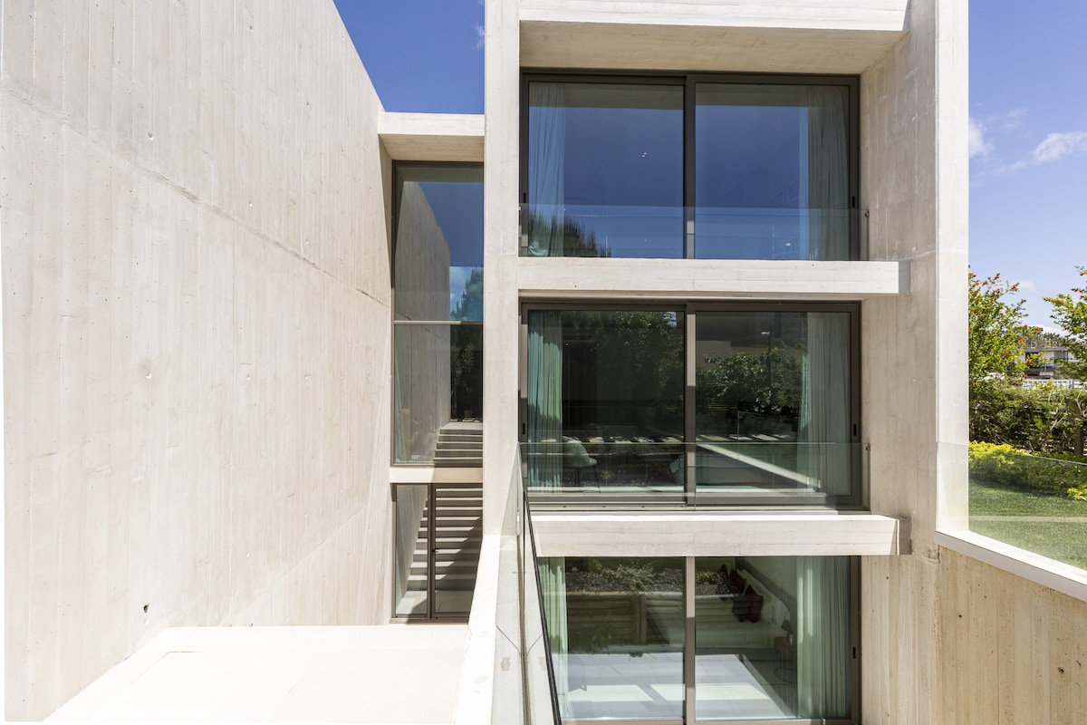 Villa Sado overview 1