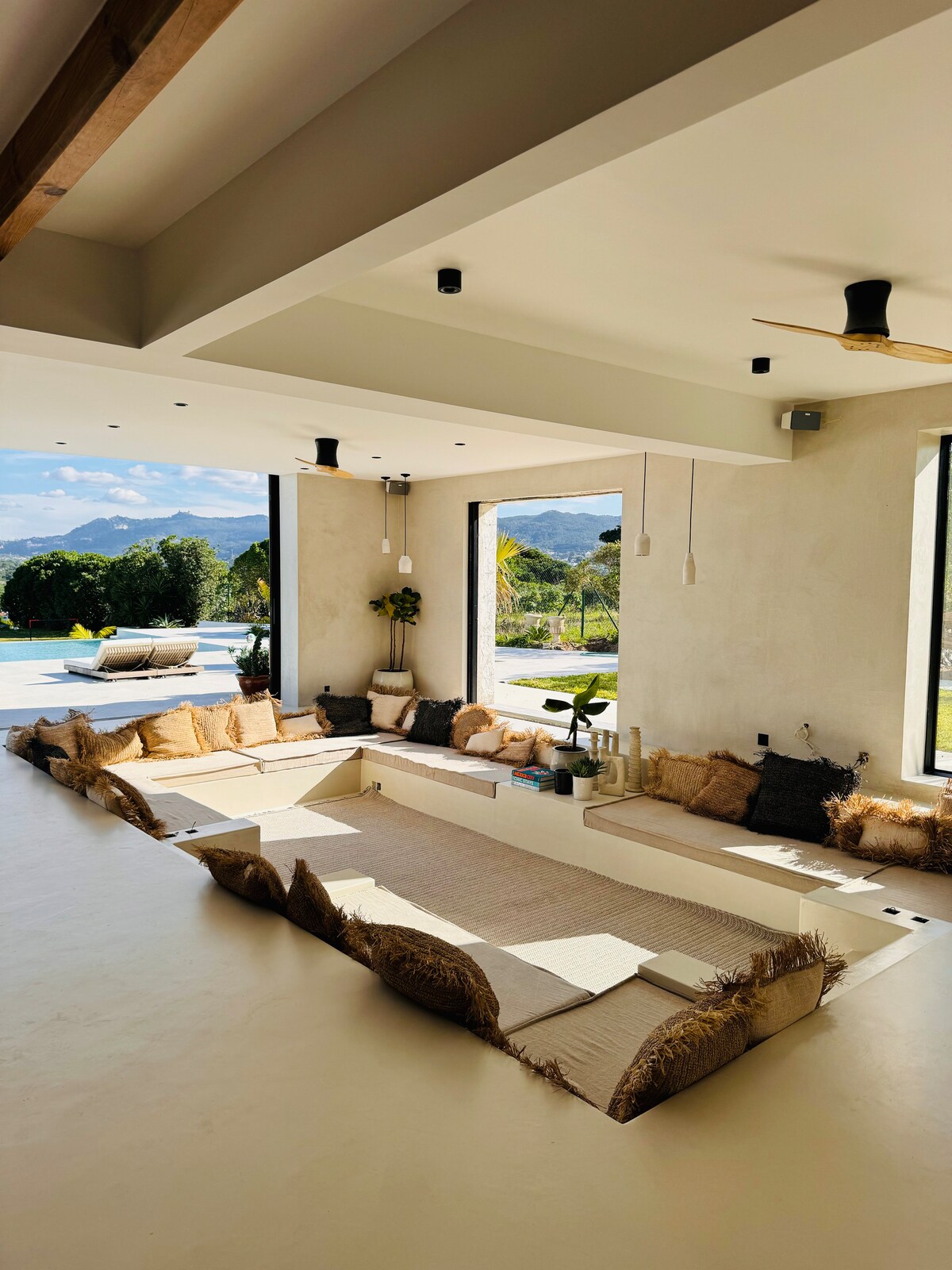 Villa da Serra overview 3