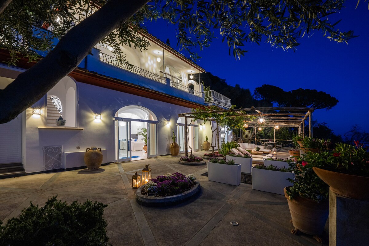 Casa Verticale 3