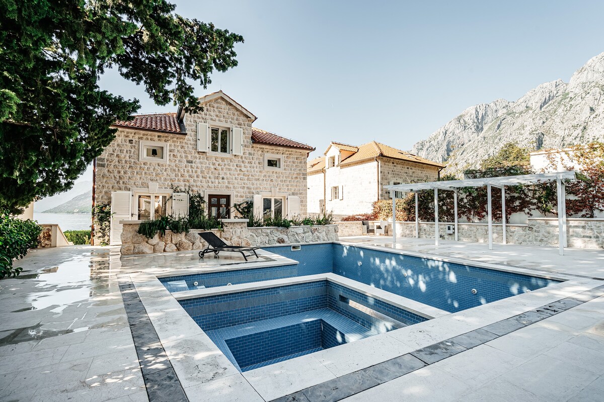 Villa Sveti overview 3