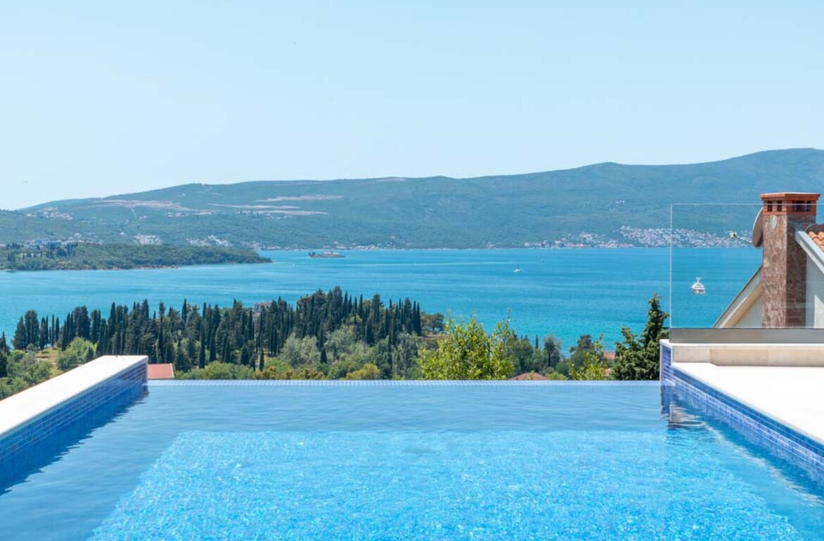 Villa Lovćen overview 3