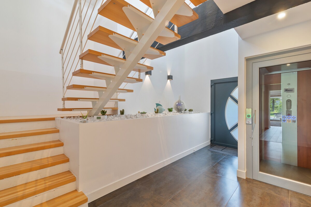 Villa Perspective 2