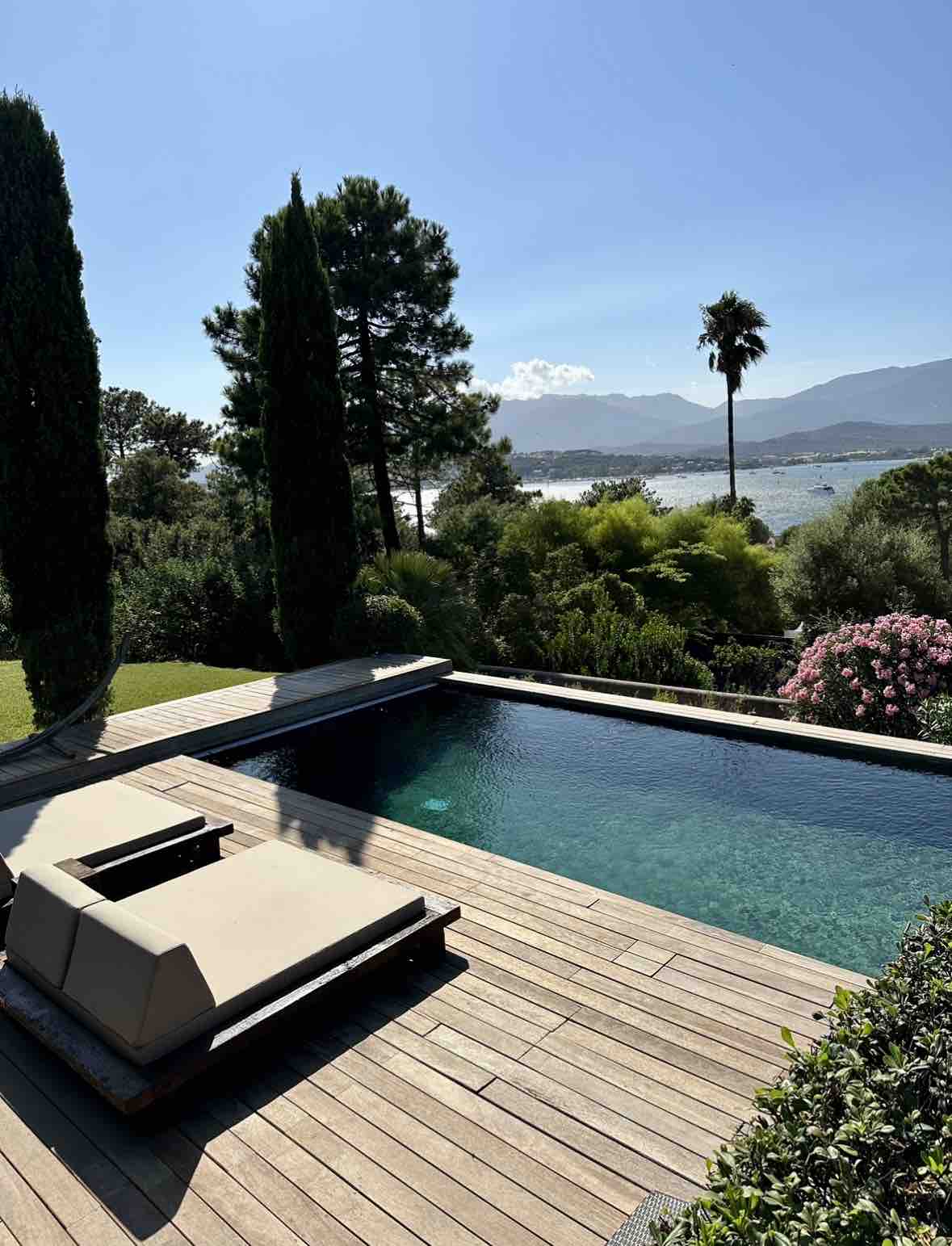 Casa Solenzara overview 1