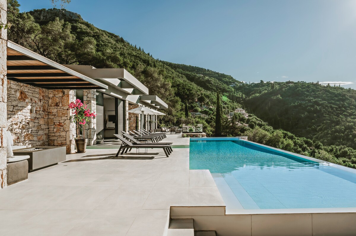 Villa Kerkyra overview 2