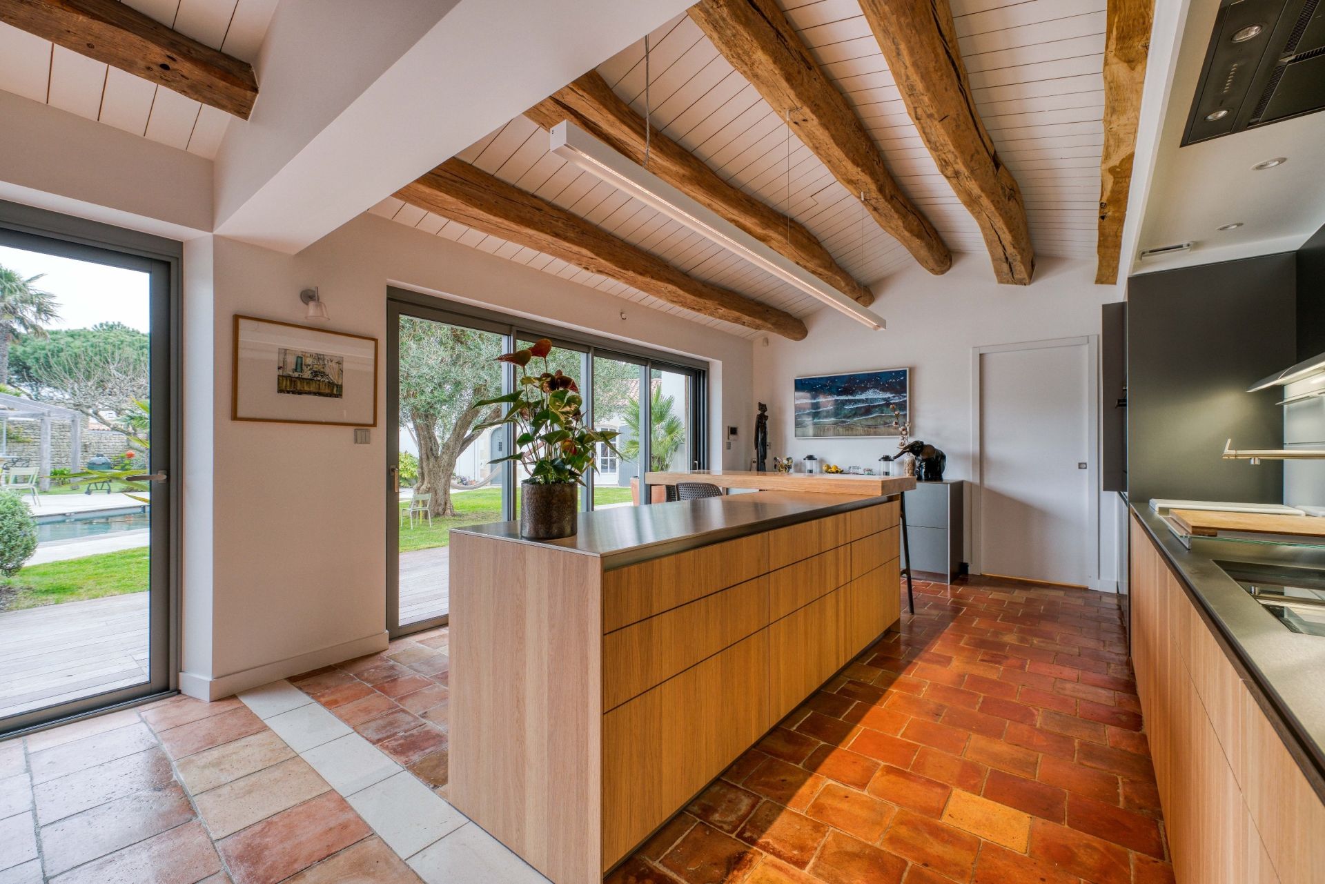 Sale Luxury house Le Bois-Plage-en-Ré 12 Rooms 440 m² overview 3