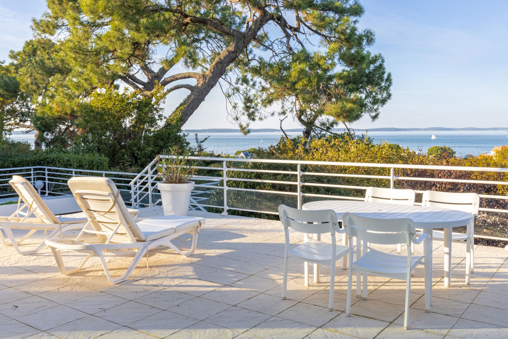 Sale Luxury house Arcachon 6 Rooms 170 m² overview 2