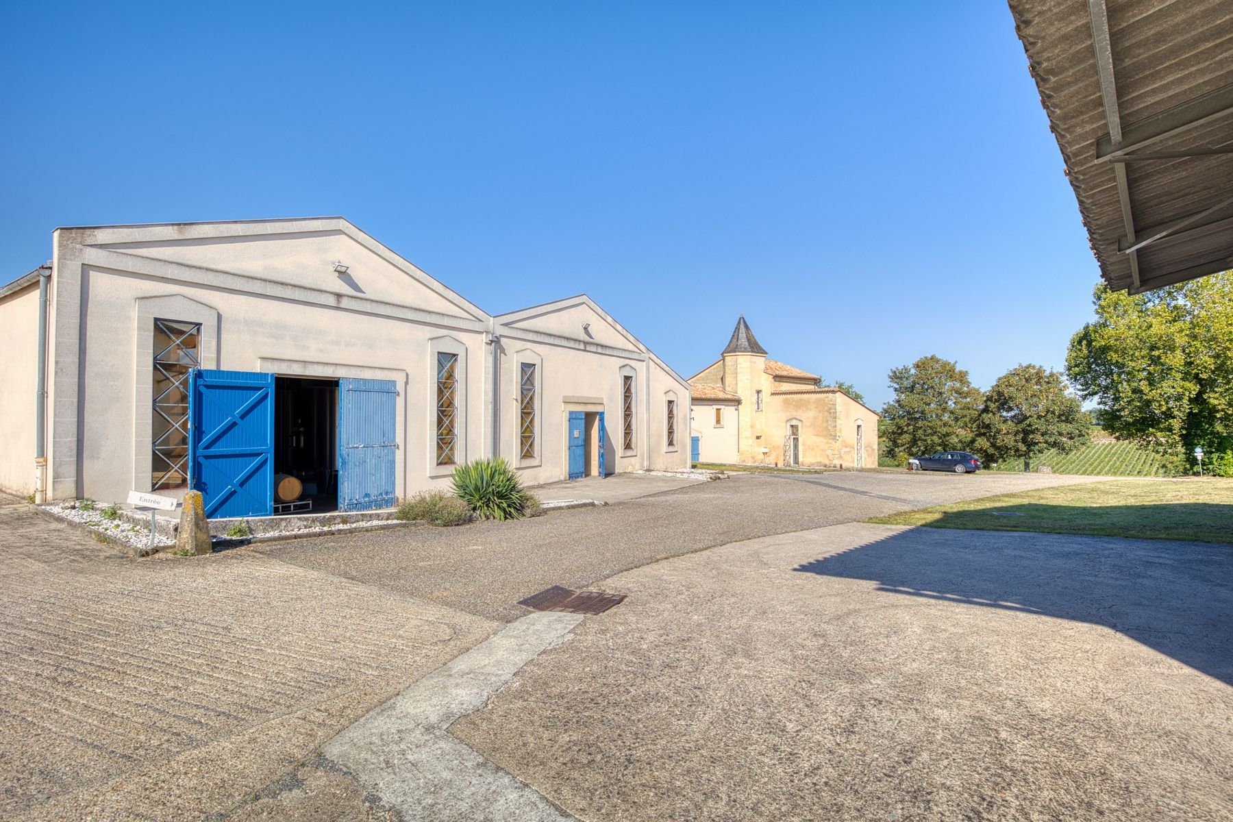 Sale Castle Bordeaux 10 Rooms 2000 m² overview 3
