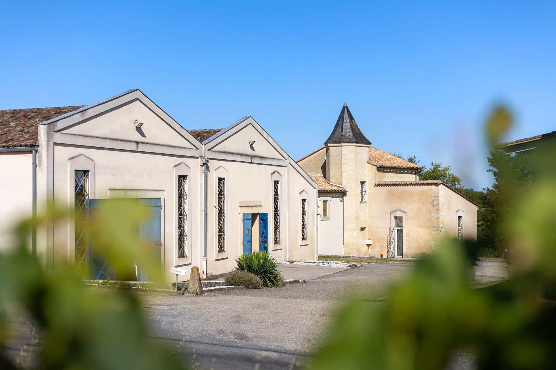 Sale Castle Bordeaux 10 Rooms 2000 m² overview 2