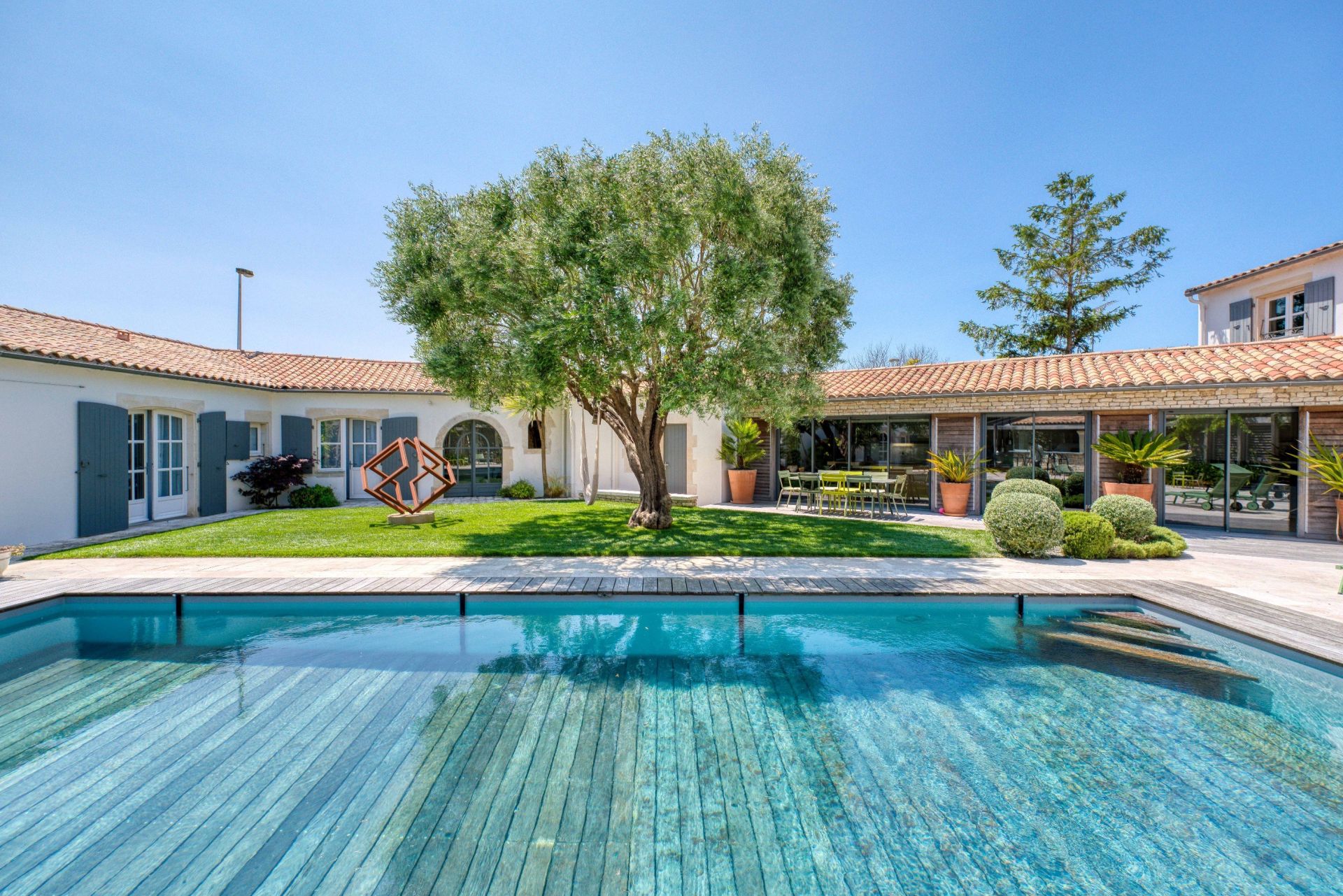 Sale Luxury house Le Bois-Plage-en-Ré 12 Rooms 440 m² 3