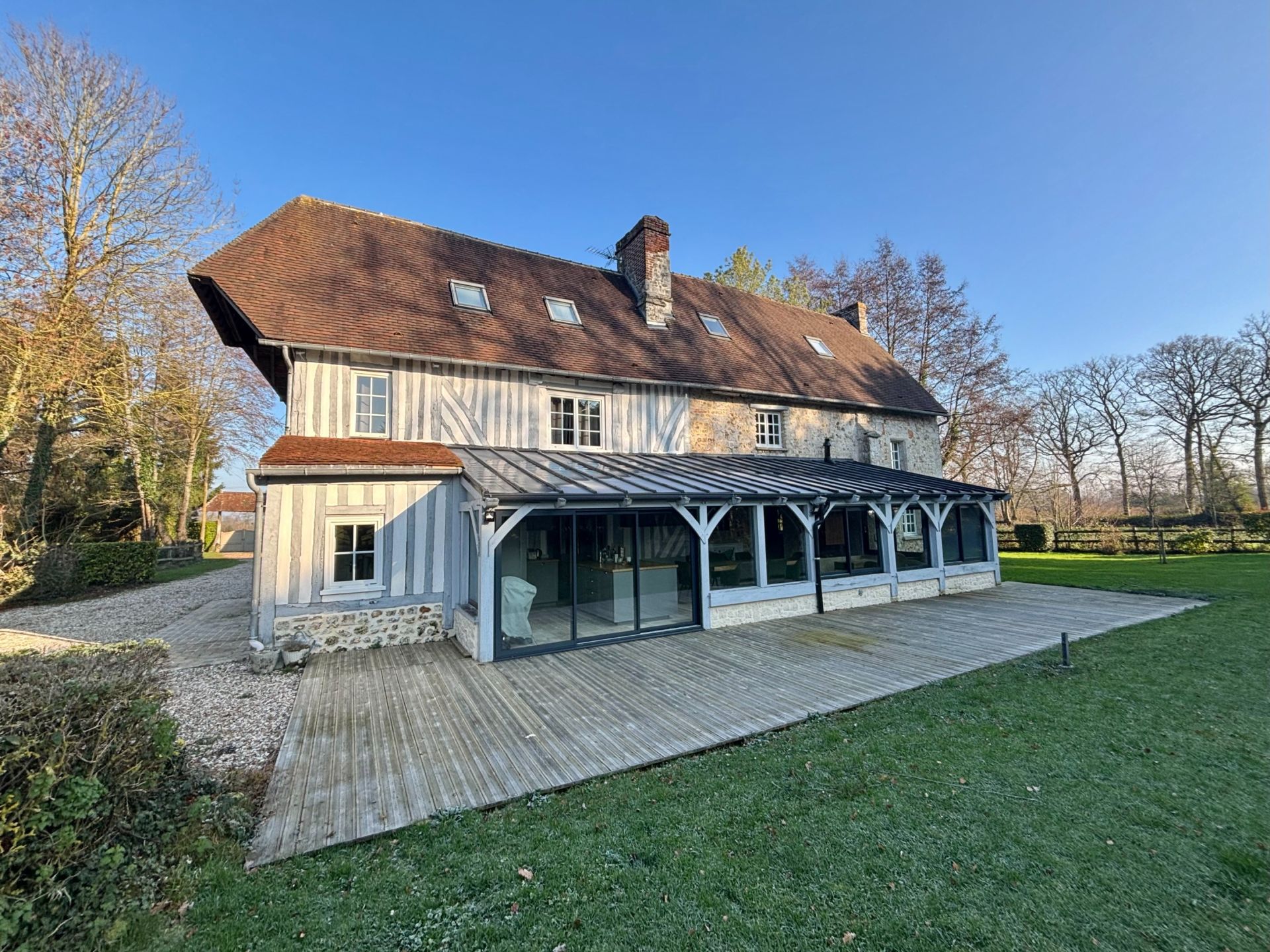 Sale Luxury house Le Theil-en-Auge 9 Rooms 250 m² 2