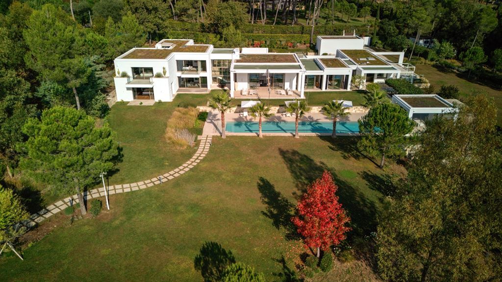 Sale Contemporary house Mougins 17 Rooms 1124 m² 3