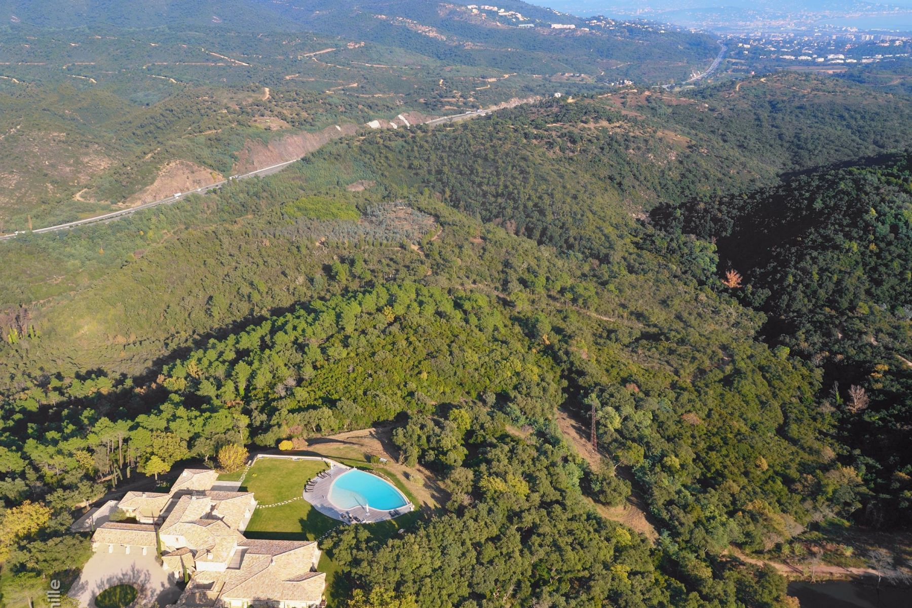 Château de l'Estérel-Adrets 5