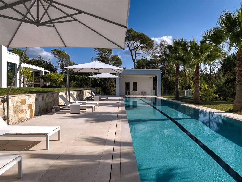 Sale Contemporary house Mougins 17 Rooms 1124 m² overview 1