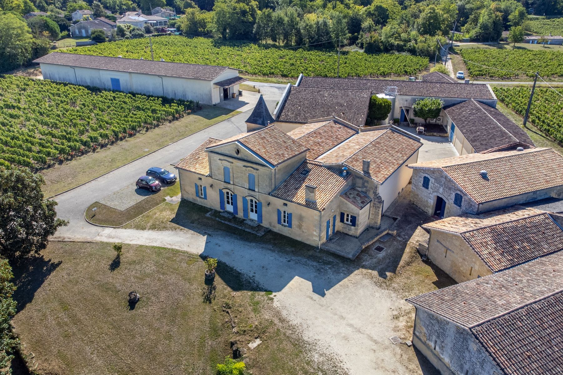Sale Castle Bordeaux 10 Rooms 2000 m² 2